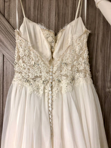 Sincerity '3991' wedding dress size-06 PREOWNED