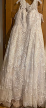 Load image into Gallery viewer, Oleg Cassini &#39;8CWG780&#39; wedding dress size-20 NEW
