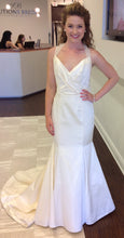 Load image into Gallery viewer, Marisa Style #950 - Marisa - Nearly Newlywed Bridal Boutique - 2
