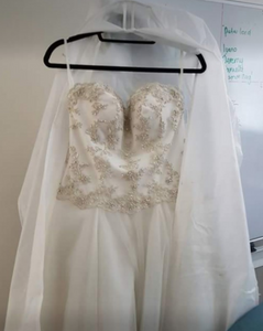 La Sposa 'Roda' size 12 new wedding dress front view on hanger