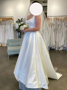 Watters '68302B' wedding dress size-10 SAMPLE
