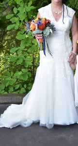 Melissa Sweet 'Ivory Cap Sleeve Trumpet Lace Ms251005 Vintage Wedding Dress' wedding dress size-08 PREOWNED