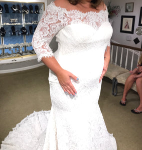 Pronovias 'Dracane' size 14 new wedding dress front view on bride