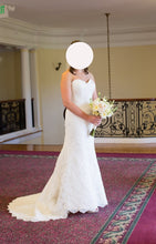 Load image into Gallery viewer, Oleg Cassini &#39;Strapless Lace Trumpet Dress CRL277&#39; wedding dress size-04 PREOWNED
