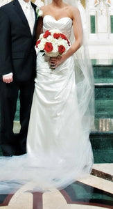 Essense of Australia '5485' wedding dress size-02 PREOWNED