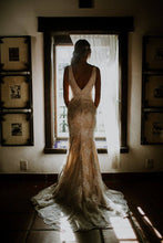 Load image into Gallery viewer, Gemy Maalouf &#39;W164454&#39; wedding dress size-02 PREOWNED
