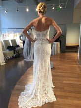 Load image into Gallery viewer, Lihi Hod &#39;Sienna&#39; size 6 new wedding dress back view on bride
