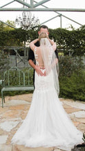 Load image into Gallery viewer, Galina Signature &#39;SWG723&#39; wedding dress size-00 PREOWNED
