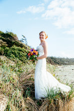 Load image into Gallery viewer, Maggie Sottero &#39;Annette&#39; - Maggie Sottero - Nearly Newlywed Bridal Boutique - 2
