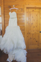 Load image into Gallery viewer, Moonlight &#39;J6434&#39; size 6 used wedding dress front view on hanger
