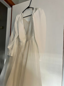 Olivia Bottega 'Tayra' wedding dress size-28 NEW