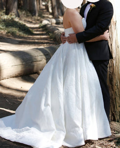 Anne Barge 'Custom Dream Weaver and Romero' wedding dress size-08 PREOWNED