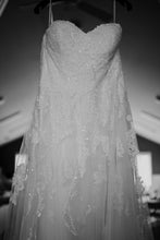 Load image into Gallery viewer, Lillian West &#39;6461&#39; wedding dress size-12 PREOWNED
