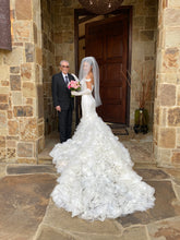 Load image into Gallery viewer, Ines Di Santo &#39;Nygie&#39; wedding dress size-02 PREOWNED
