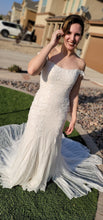 Load image into Gallery viewer, Melissa Sweet &#39;Ven Style #298&#39; wedding dress size-06 NEW
