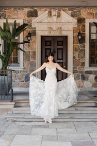 Monique Lhuillier 'MONTCLAIR' wedding dress size-04 PREOWNED