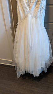 JUSTIN ALEXANDER '8917' wedding dress size-14 PREOWNED