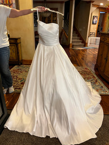 Madison James 'MJ708' wedding dress size-10 NEW