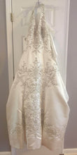 Load image into Gallery viewer, Custom &#39;2001&#39; size 12 new wedding dress front view on hanger
