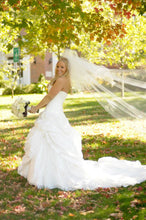 Load image into Gallery viewer, Maggie Sottero &#39;Sabelle&#39; size 8 used wedding dress side view on bride
