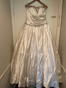 Pnina Tornai '327275570' wedding dress size-12 PREOWNED