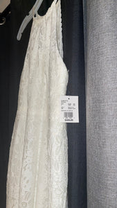 David's Bridal 'WG3883' wedding dress size-08 NEW
