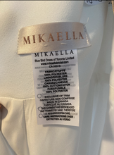 Load image into Gallery viewer, Mikaella &#39;2327&#39; wedding dress size-08 NEW
