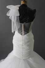 Load image into Gallery viewer, Pnina Tornai &#39;Love 14492&#39; wedding dress size-06 NEW
