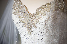 Load image into Gallery viewer, Maggie Sottero &#39;maggie sottero&#39; wedding dress size-06 PREOWNED
