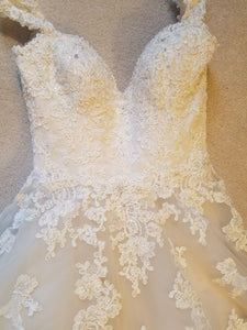 Maggie Sottero 'Saffron' size 6 used wedding dress front view flat