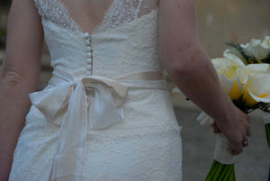 Amy Kuschel 'Lauryn' wedding dress size-06 PREOWNED