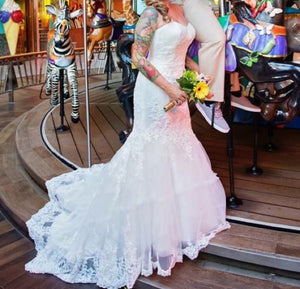 Cosmobella 'Milano' size 8 used wedding dress side view on bride