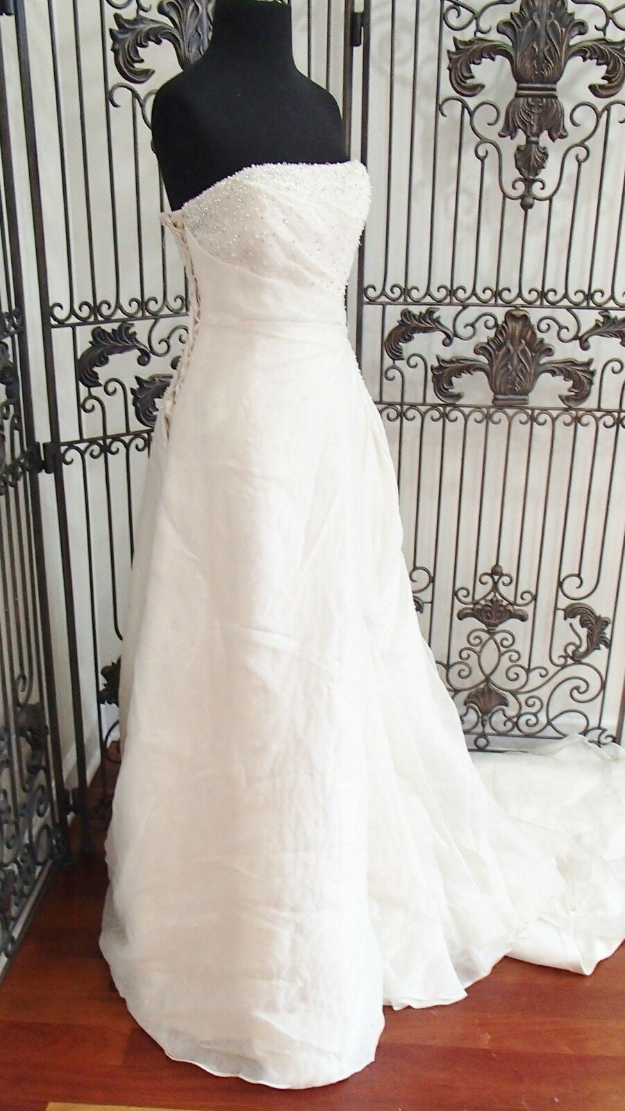 Maggie Sottero 'Haute Couture' wedding dress size-06 NEW