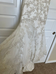 Casablanca '2298' wedding dress size-06 PREOWNED