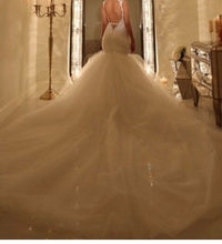 Load image into Gallery viewer, Custom &#39;Tinaâ€™s Dress&#39; size 2 used wedding dress back view on bride
