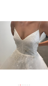 Monique Lhuillier 'Astor' size 10 sample wedding dress front view close up on bride
