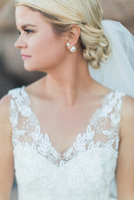 Load image into Gallery viewer, Amsale &#39;Bardot&#39; - Amsale - Nearly Newlywed Bridal Boutique - 1
