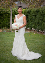 Load image into Gallery viewer, Allure Bridals &#39;9220&#39; size 14 used wedding dress front view on bride
