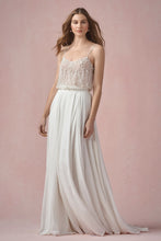 Load image into Gallery viewer, Watters &#39;Ruby Skirt&#39; size 4 new wedding dress front view on model
