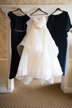 Load image into Gallery viewer, Essence of Australia &#39;2094&#39; size 16 used wedding dress front view on hanger
