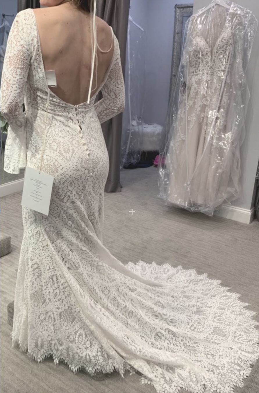 Allure Bridals '3218' wedding dress size-08 NEW