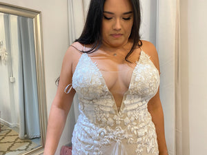 Vivien Atelier 'Cally' wedding dress size-14 NEW