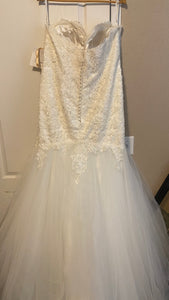 Mori Lee '3227' wedding dress size-22 NEW