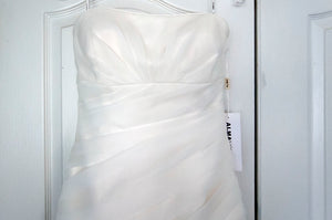 La reve 'origional' wedding dress size-08 NEW