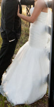 Load image into Gallery viewer, Mori Lee &#39;1602&#39; size 10 used wedding dress side view on bride
