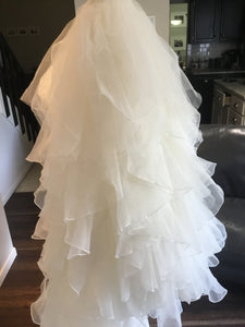 Oleg Cassini '14010362' wedding dress size-12 NEW