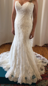 david tutera for mon cheri 'McClaire' wedding dress size-06 NEW
