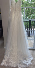 Load image into Gallery viewer, Mori Lee &#39;2044/Pierette Wedding Dress&#39; wedding dress size-10 NEW
