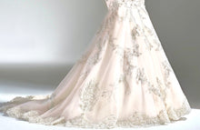 Load image into Gallery viewer, Sottero and Midgley &#39;Keagan&#39; size 12 new wedding dress view of train
