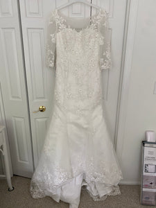 Azazie 'Dorothy' wedding dress size-12 NEW